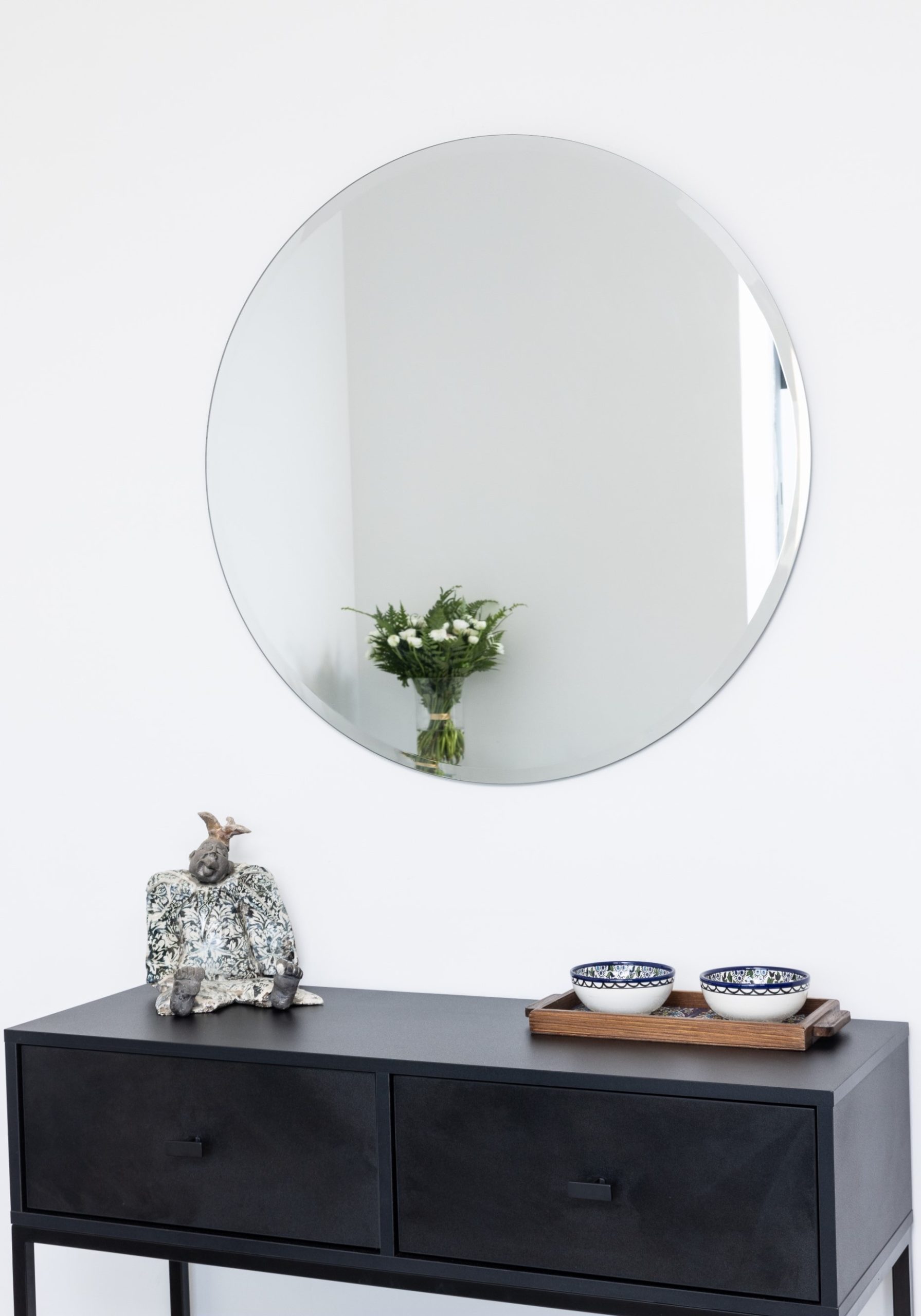 מראה עגולה עם חיתוך קריסטל ודופן אחורית